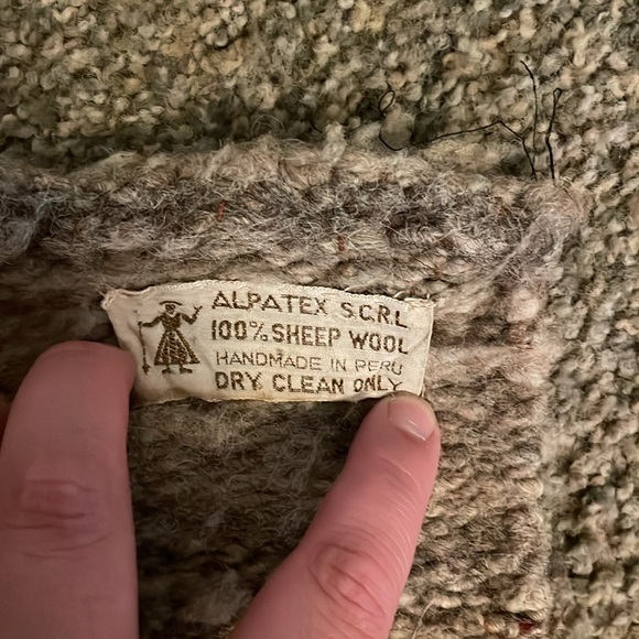 Vintage Peruvian Flying Snake Sheepskin Wool Throw Tapestry Wall Hanging - Picture 6 of 6